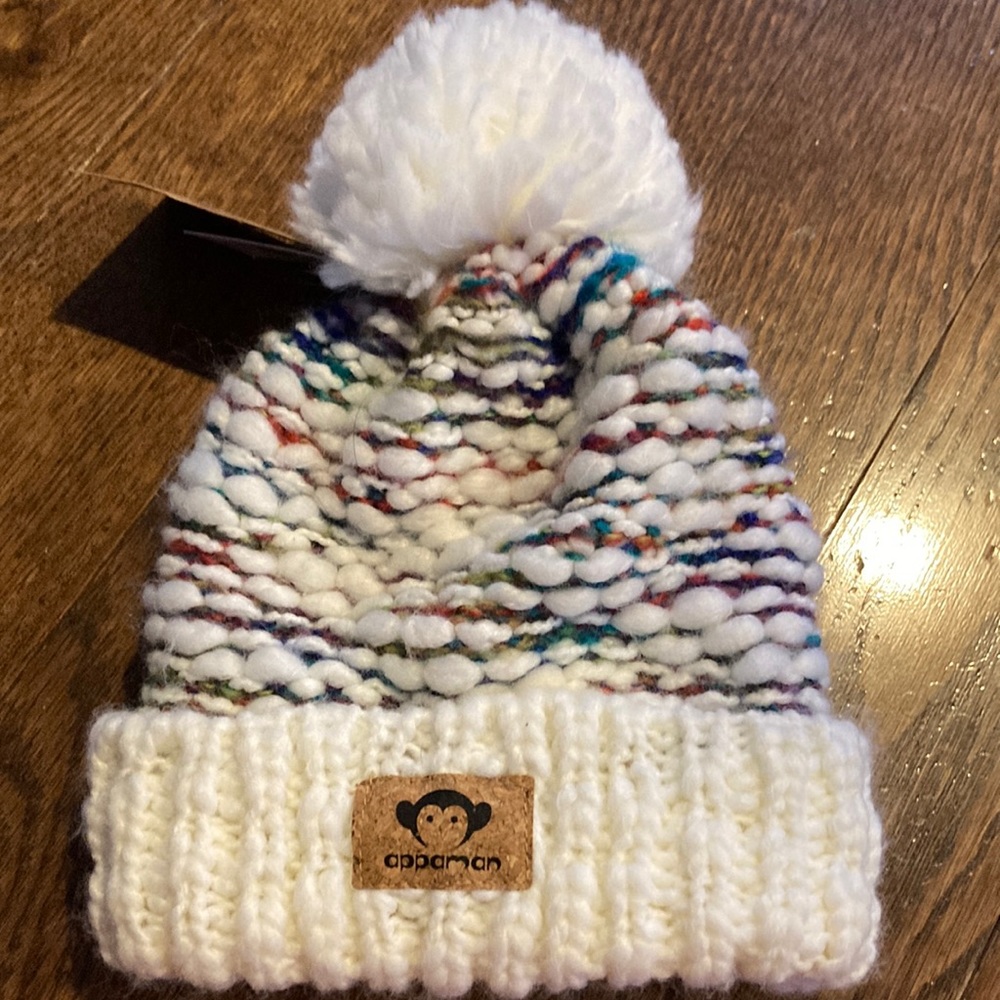 Appaman baby hat size small